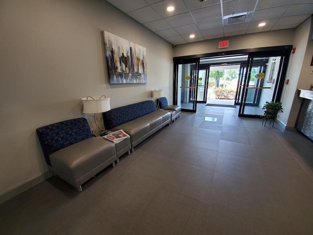 Suburban Studios Near Panama City Beach Exterior photo