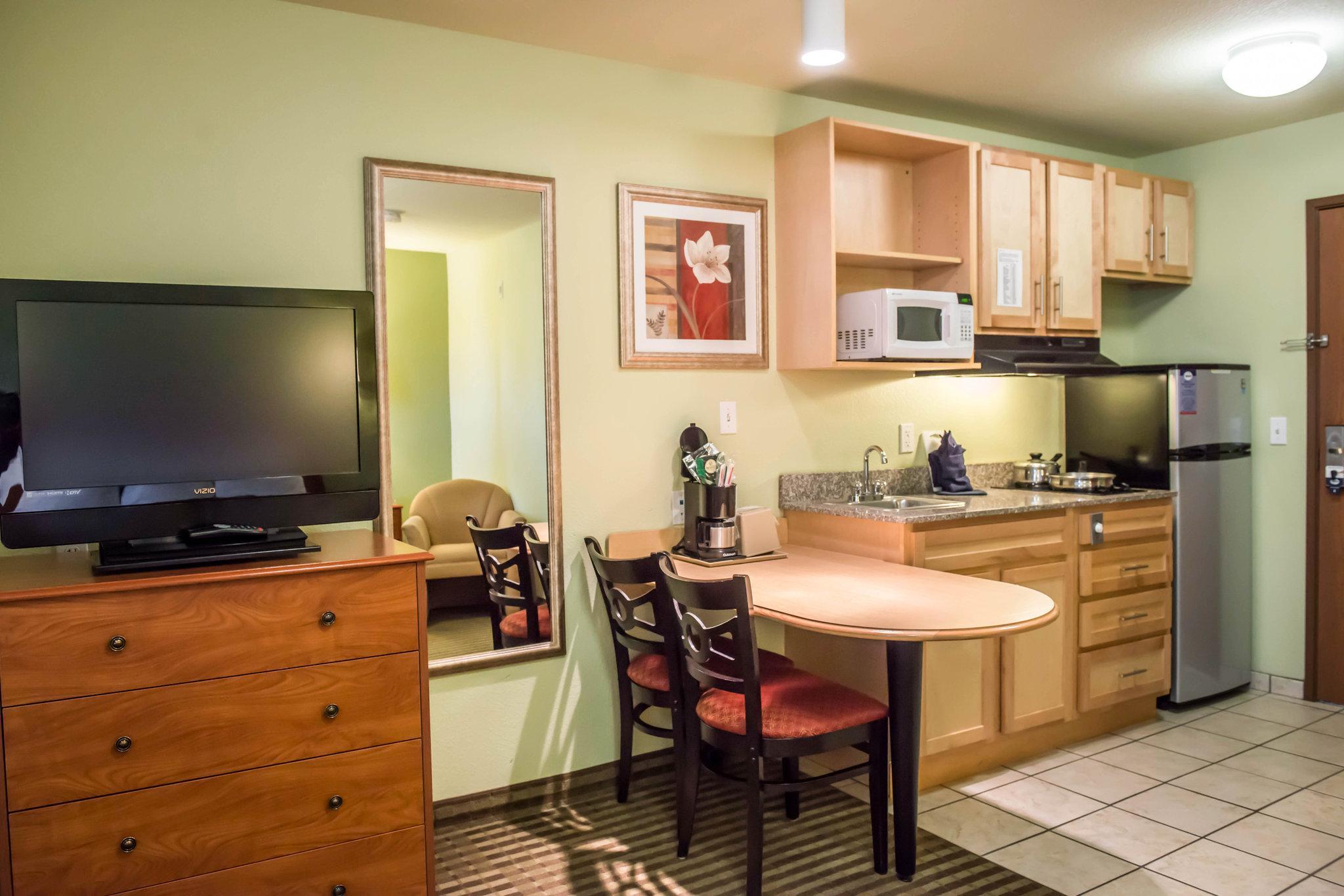 Suburban Studios Near Panama City Beach Exterior photo